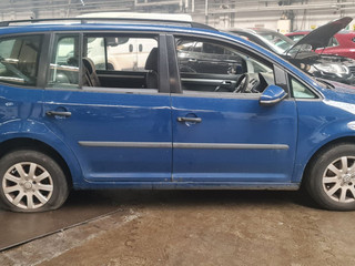 Volkswagen Touran 2-й рест. 2011