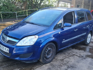 Opel Zafira 2  (B) рест. 2009