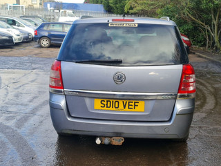 Opel Zafira 2  (B) рест. 2010