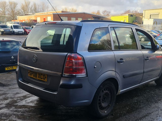 Opel Zafira 2  (B) рест. 2008