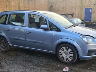 Opel Zafira 2  (B) рест. 2008