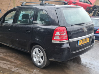 Opel Zafira 2  (B) рест. 2008