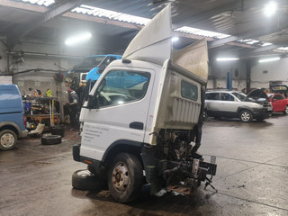 Mitsubishi Fuso 8 2016