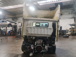 Mitsubishi Fuso 8 2016