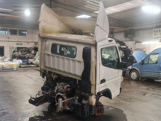 Mitsubishi Fuso 8 2016