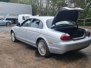 Jaguar S-Type рест. X200 2006