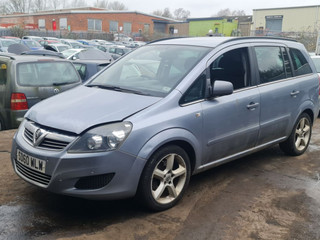 Opel Zafira 2  (B) рест. 2010