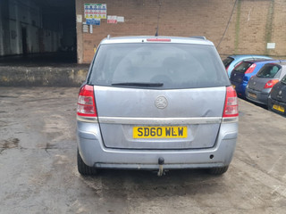 Opel Zafira 2  (B) рест. 2010