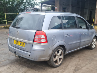 Opel Zafira 2  (B) рест. 2010