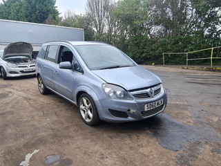 Opel Zafira 2  (B) рест. 2010