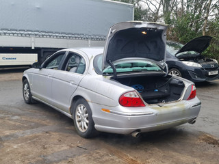 Jaguar S-Type  X200 2002