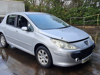 Peugeot 307 рест. 2005