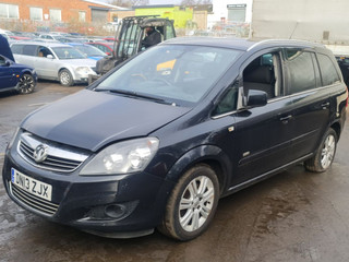 Opel Zafira 2  (B) рест. 2013