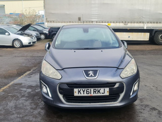 Peugeot 308 рест. 2011