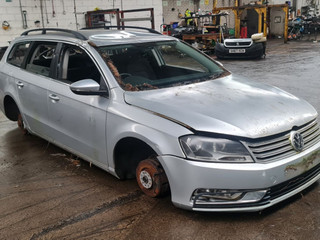 Volkswagen Passat B7 2011