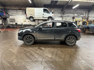 Nissan Qashqai J10 рест. J10 2012