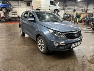 Kia Sportage 3  рест. SL 2015