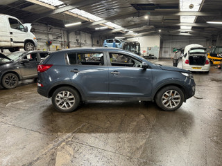 Kia Sportage 3  рест. SL 2015