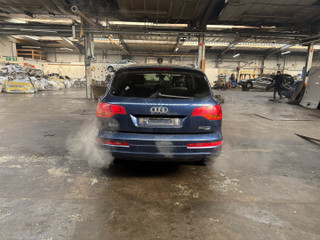 Audi Q7 4L 2006
