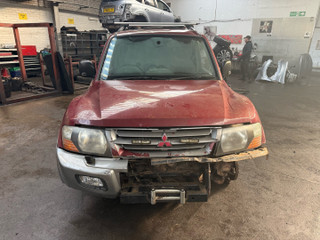 Mitsubishi Pajero 3 V60 2000