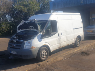 Ford Transit 7 2010