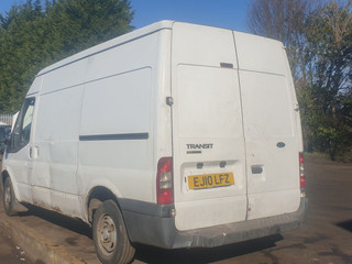 Ford Transit 7 2010