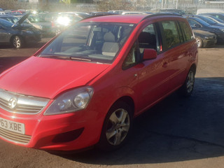 Opel Zafira 2  (B) рест. 2013