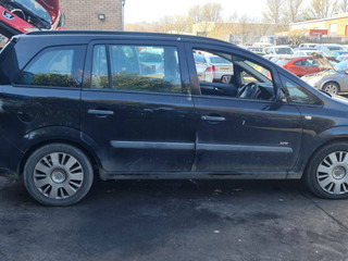 Opel Zafira 2  (B) 2007
