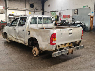 Toyota Hilux 7  рест. KUN25 2011