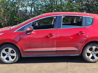 Peugeot 3008 2012