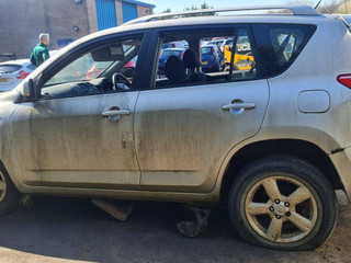 Toyota RAV4 3  (XA30) 2006