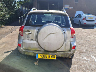 Toyota RAV4 3  (XA30) 2006