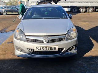 Opel Astra GTC H рест. 2009