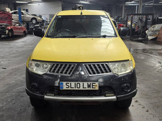 Mitsubishi L200 4 2010