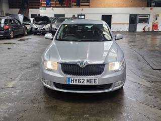 Skoda Superb 2 3T 2012