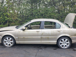 Jaguar X-Type  X400 2004