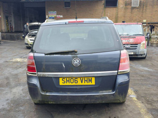 Opel Zafira 2  (B) 2006
