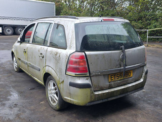 Opel Zafira 2  (B) 2006