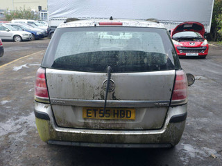 Opel Zafira 2  (B) 2006