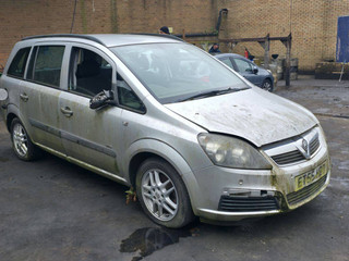 Opel Zafira 2  (B) 2006