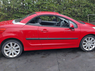 Peugeot 207CC 2007