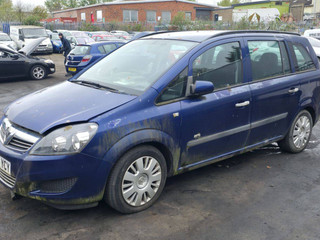 Opel Zafira 2  (B) рест. 2009
