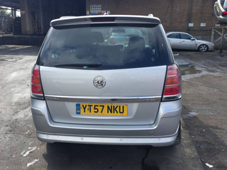 Opel Zafira 2  (B) 2007