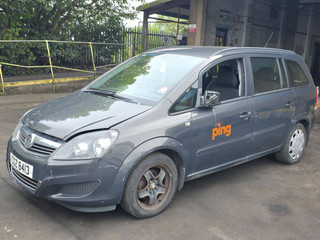 Opel Zafira 2  (B) рест. 2013