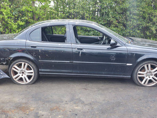 Jaguar X-Type  X400 2004