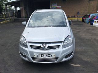 Opel Zafira 2  (B) рест. 2012