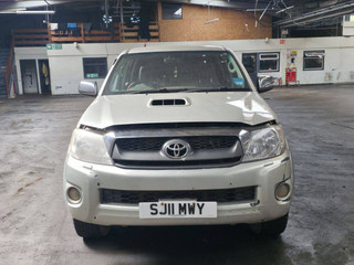 Toyota Hilux 7  рест. 2011