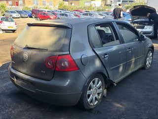 Volkswagen Golf 5 2004