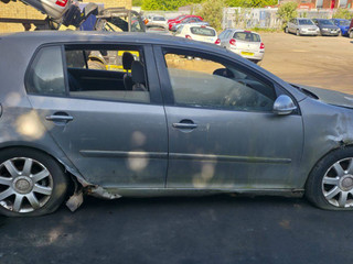 Volkswagen Golf 5 2004