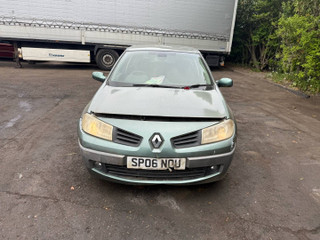 Renault Megane 2  рест. 2006